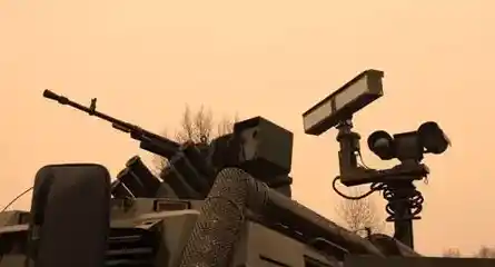Videotron di Kendaraan Militer untuk Kamuflase Digital