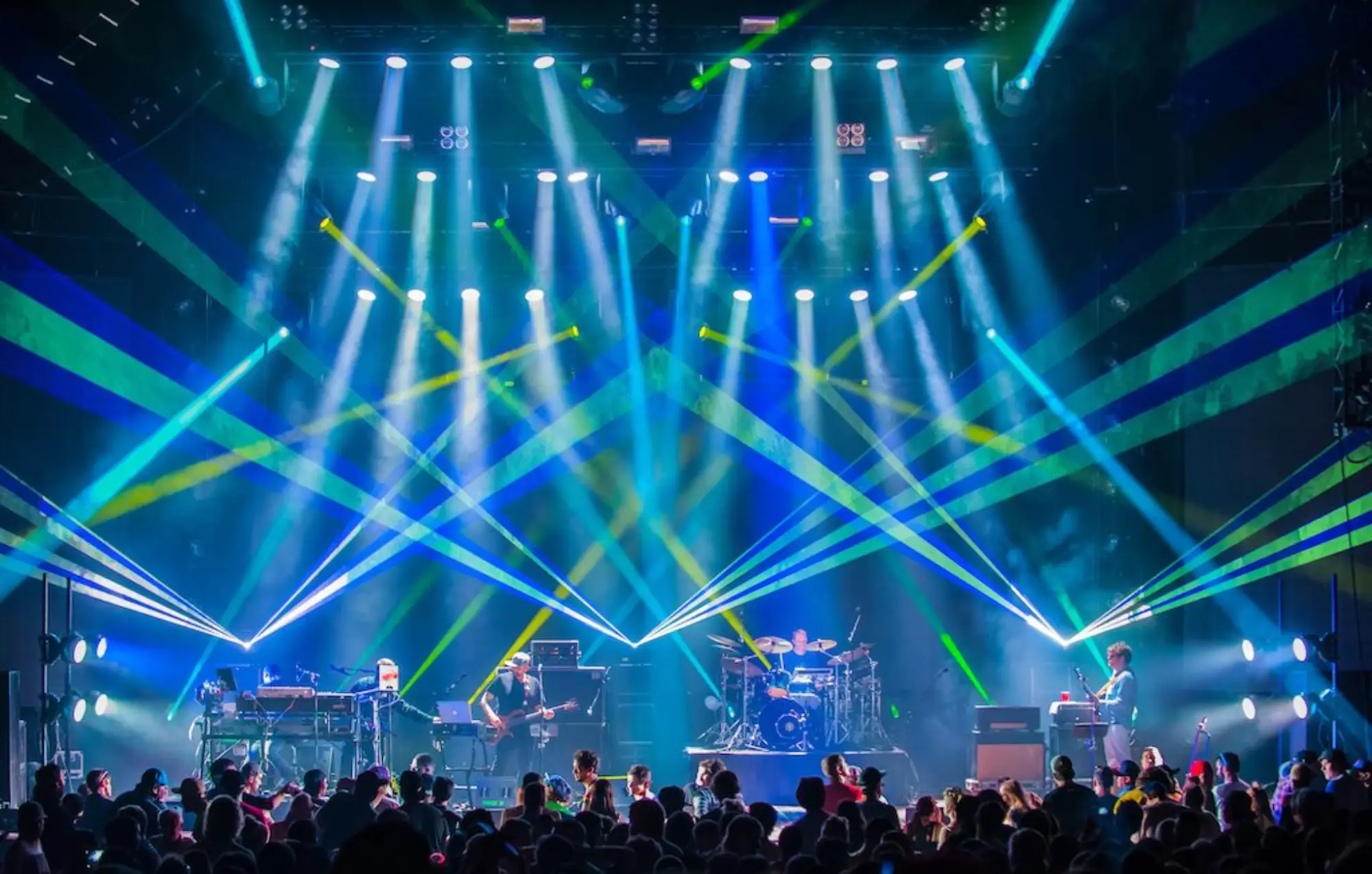 lampu panggung konser