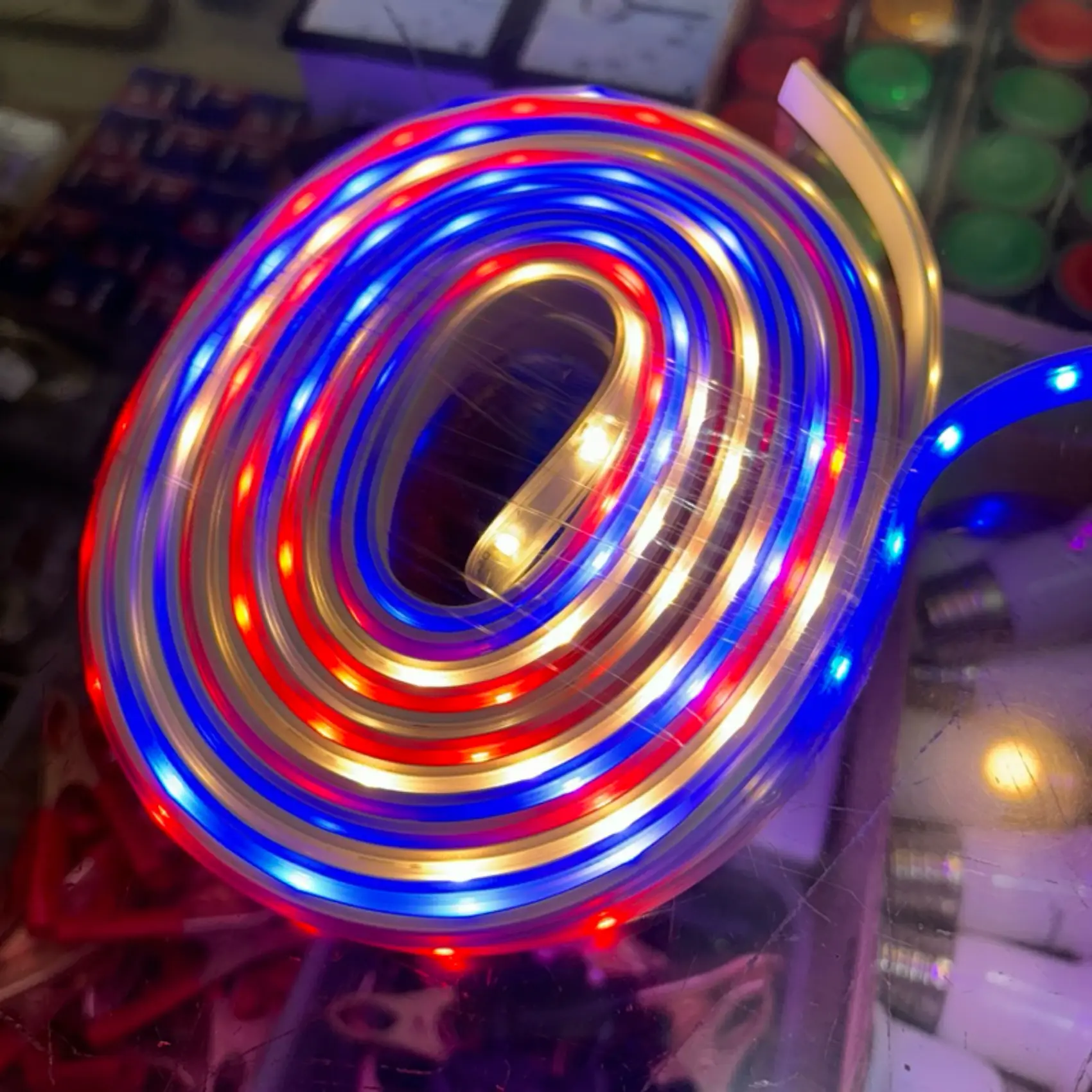 lampu selang warna warni