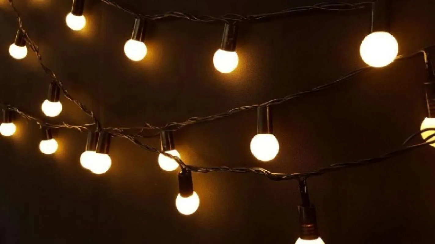 lampu tumblr warm white