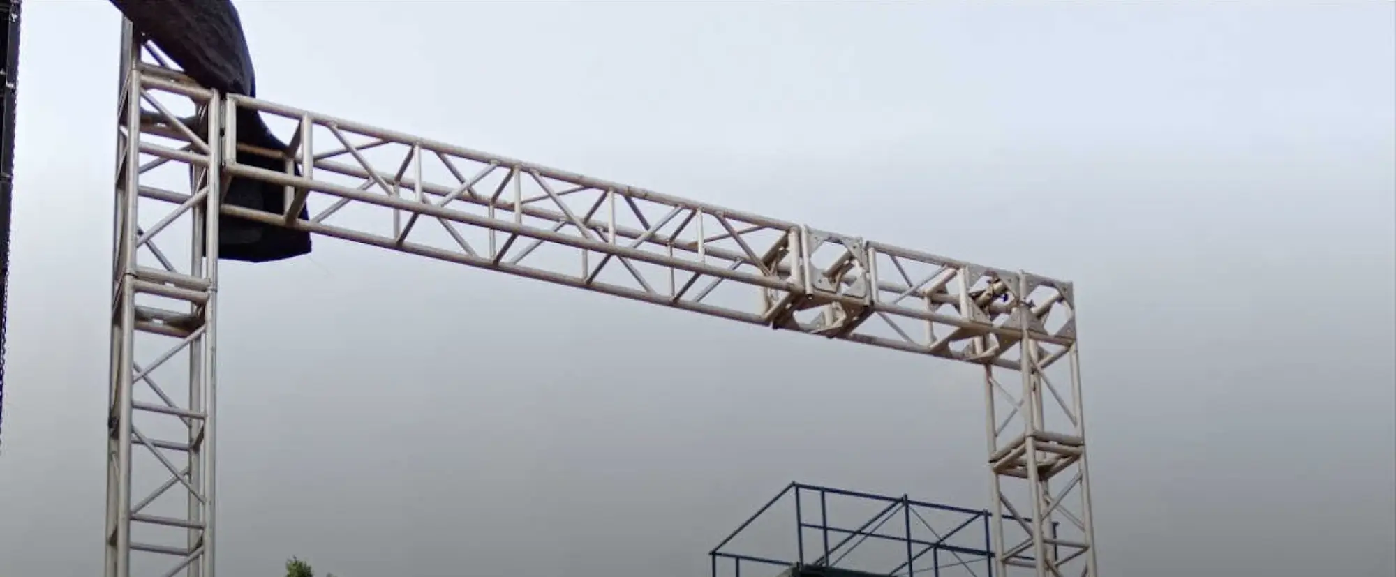 tiang rigging