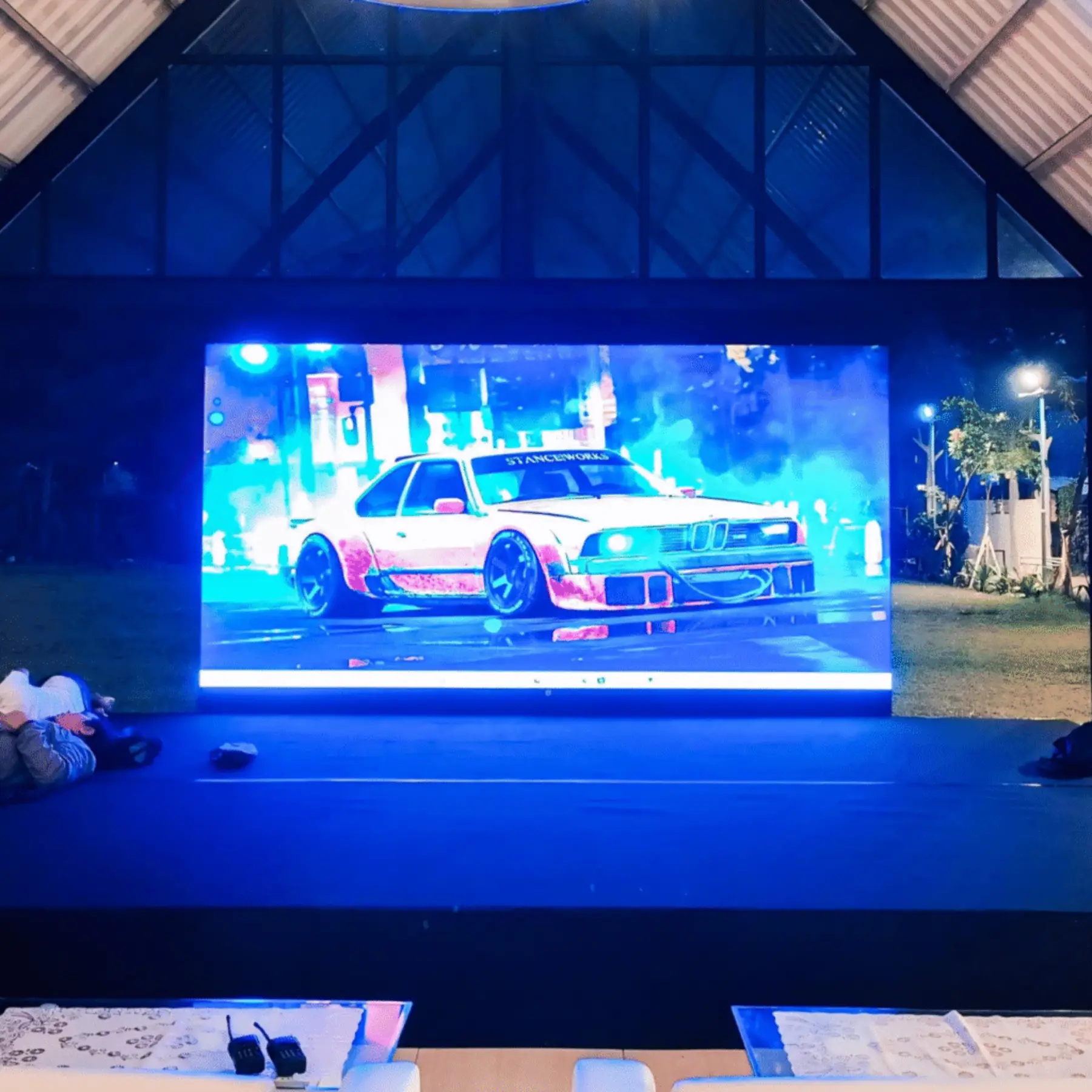 ukuran videotron indoor panduan