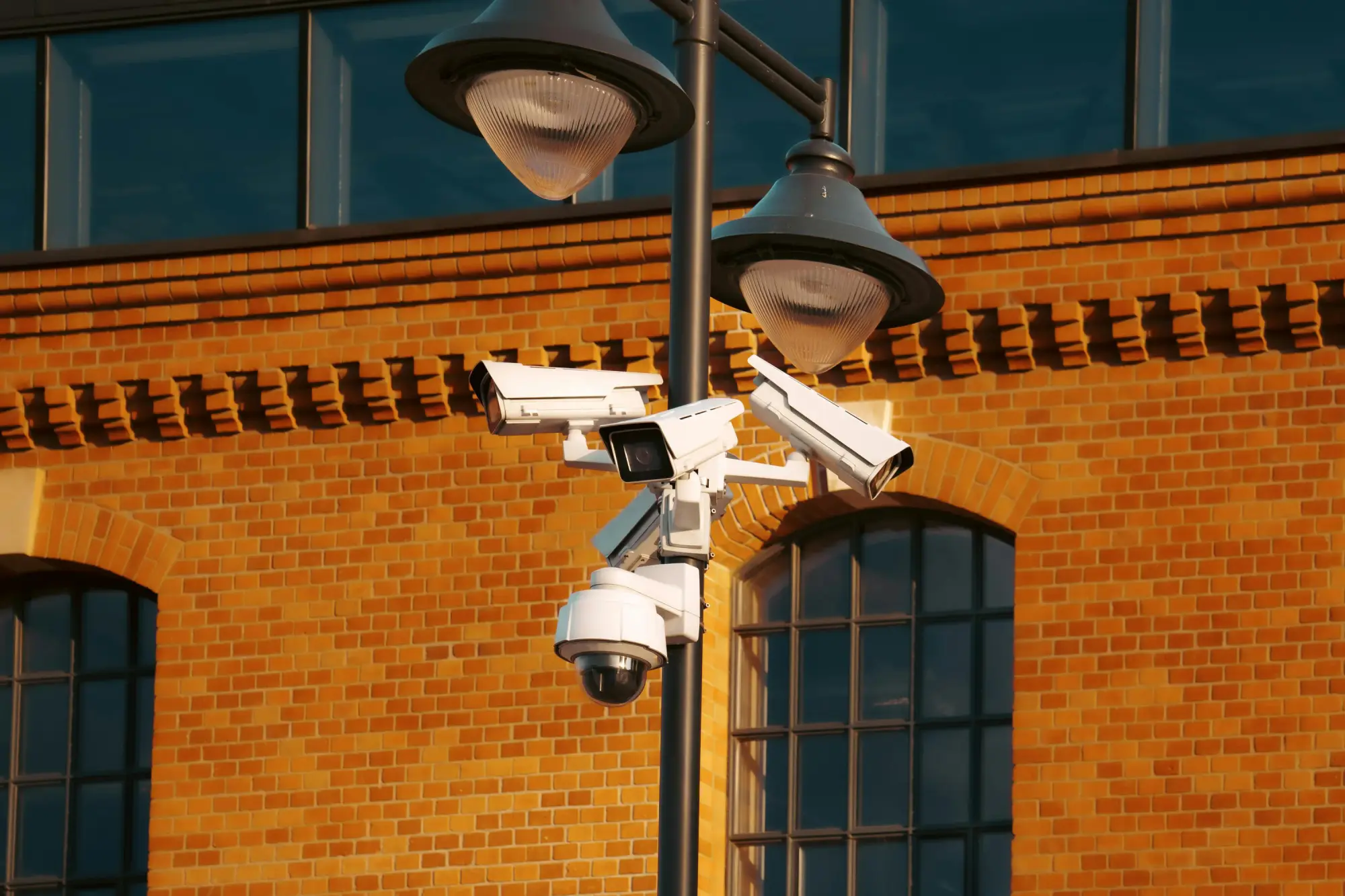 cctv jarak jauh