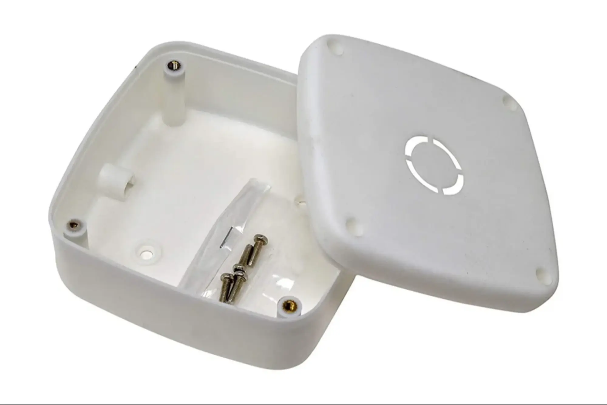 fungsi dari Junction Box pada pemasangan CCTV