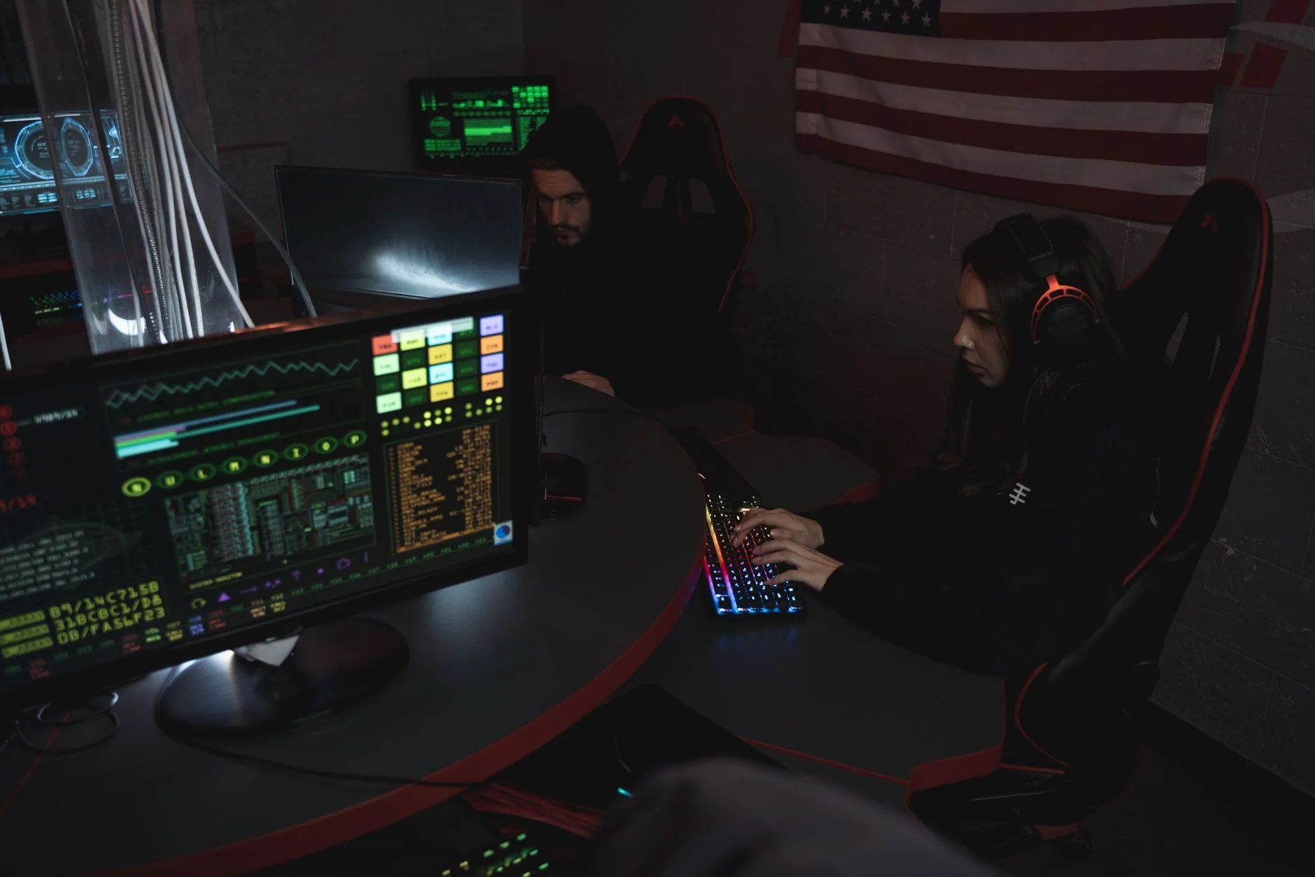 akses control cyber security pada server room