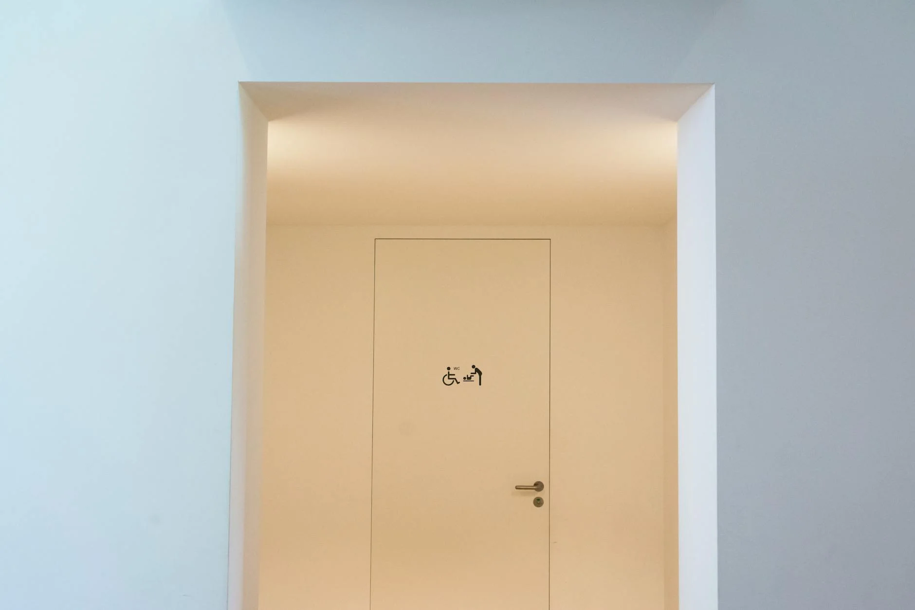 access control system design pada pintu kantor modern