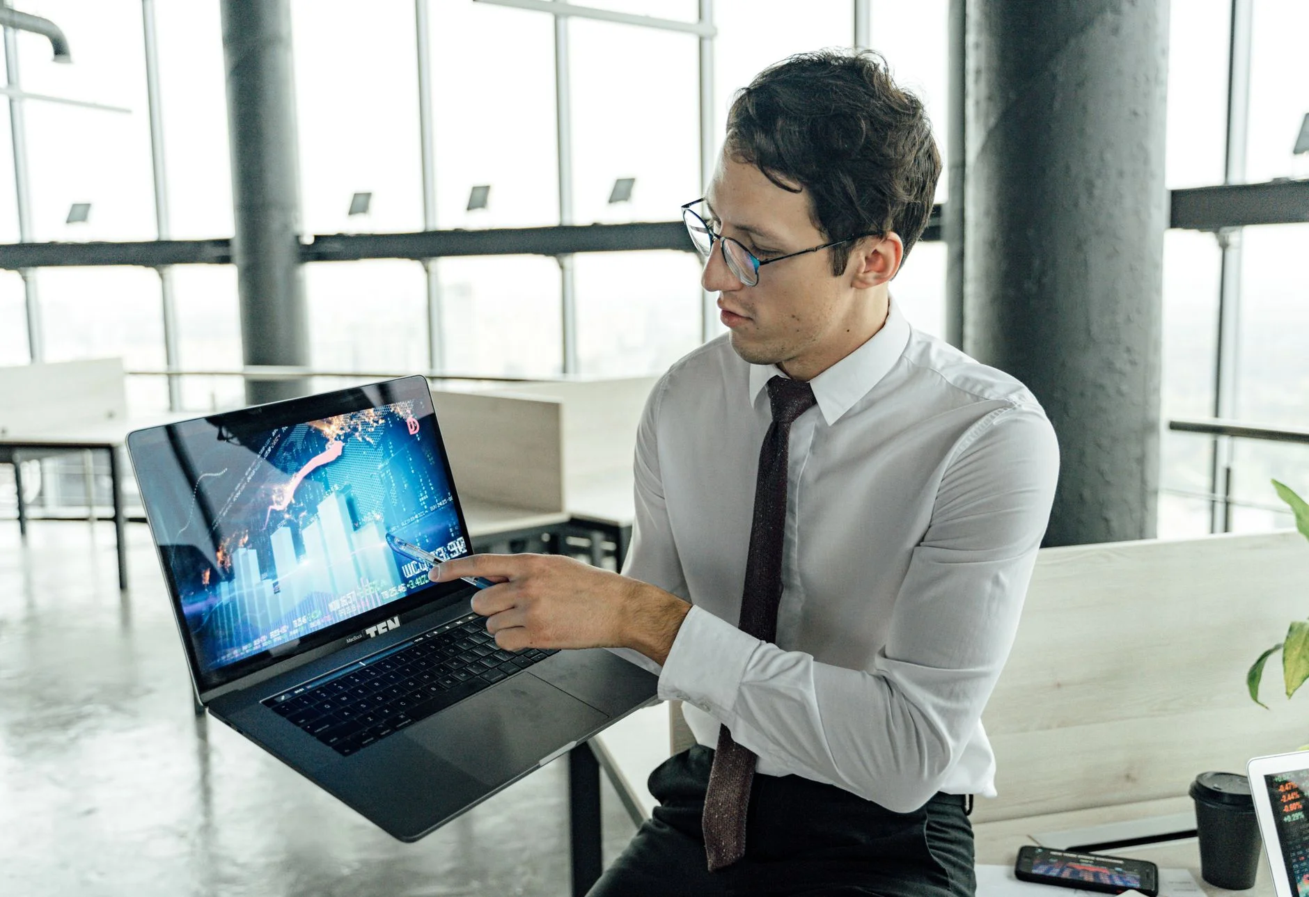 akses point bandwidth control untuk mengatur kecepatan internet pengguna di jaringan kantor