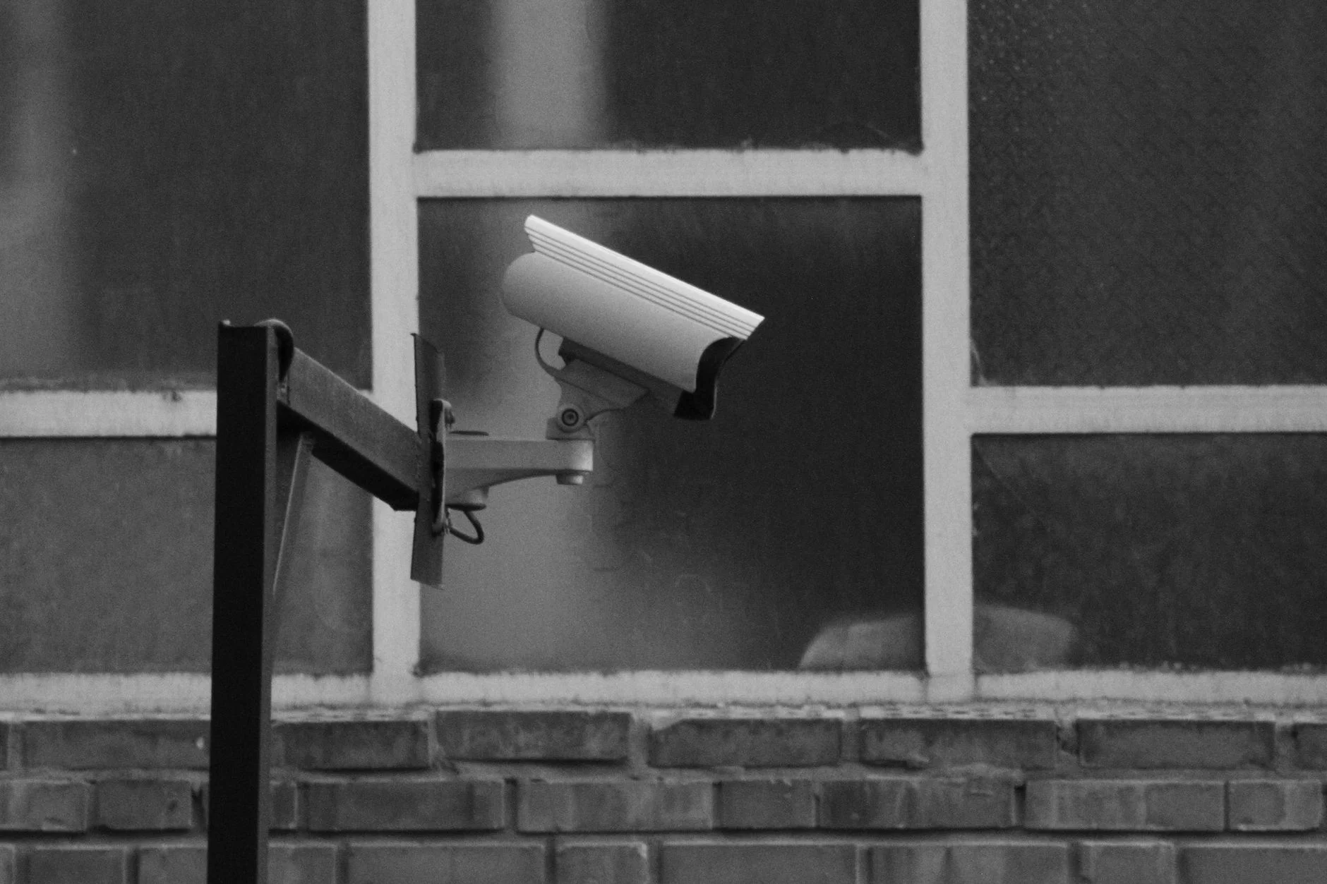 cctv dvr 8 channel untuk sistem keamanan gedung skala menengah