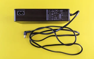 adaptor cctv 12v untuk kamera keamanan stabil