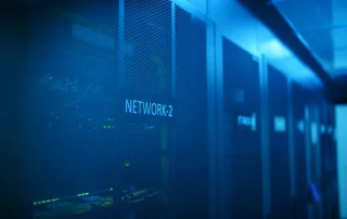 front cloud cctv menyimpan rekaman aman di server cloud