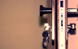 suprema access control pada pintu kantor