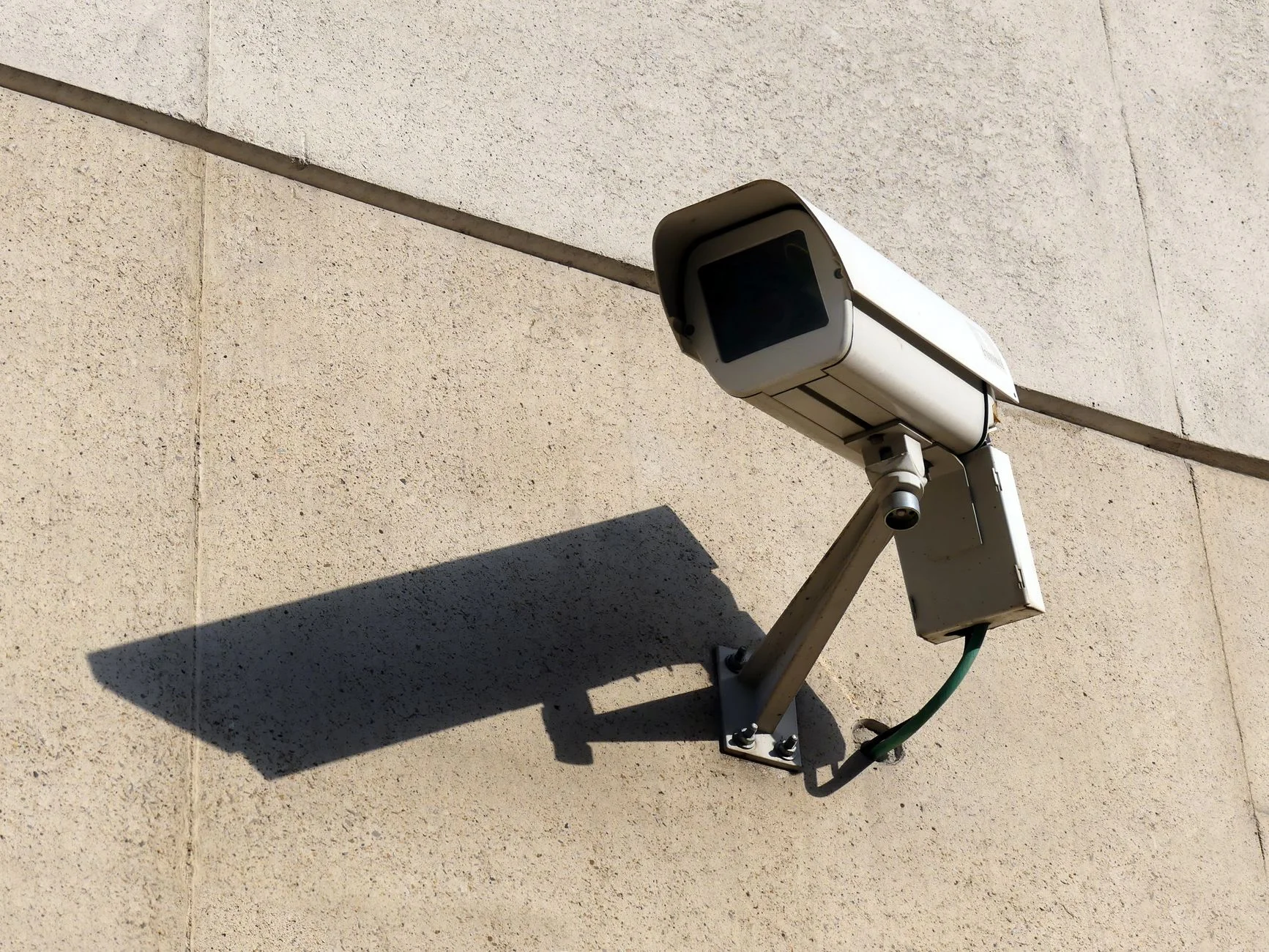 solusi cctv tambang untuk pemantauan operasional tambang