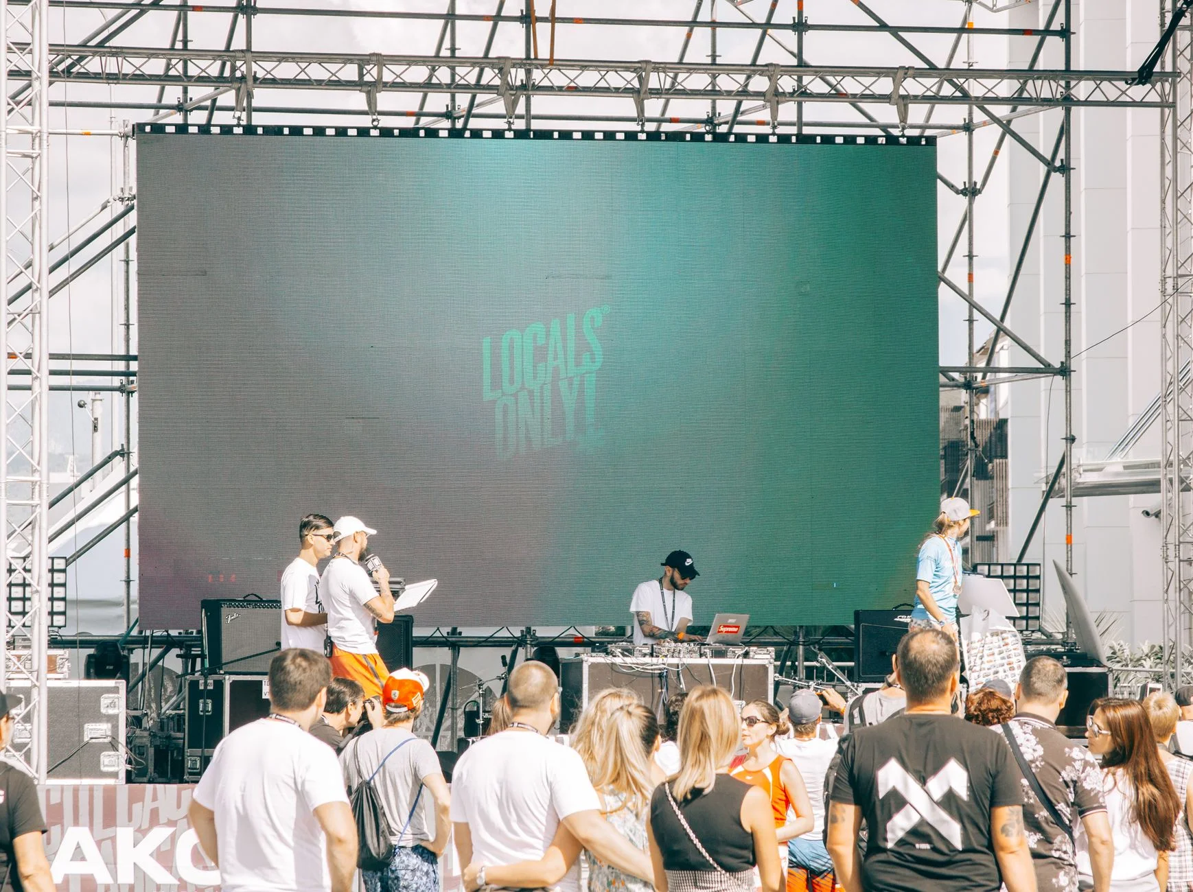 sewa LED screen untuk event perusahaan